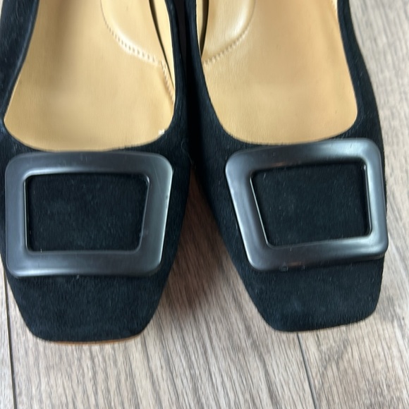 Like new Perfect Talbots suede black buckle flat 9.5 - Picture 2 of 6